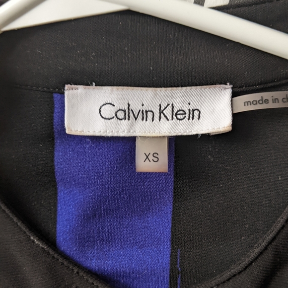 Calvin Klein dress - Picture 3 of 3